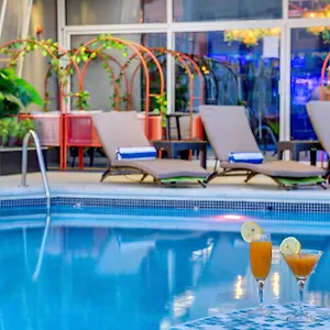 Hotell Howard Johnson Plaza By Wyndham Deira, Dubai